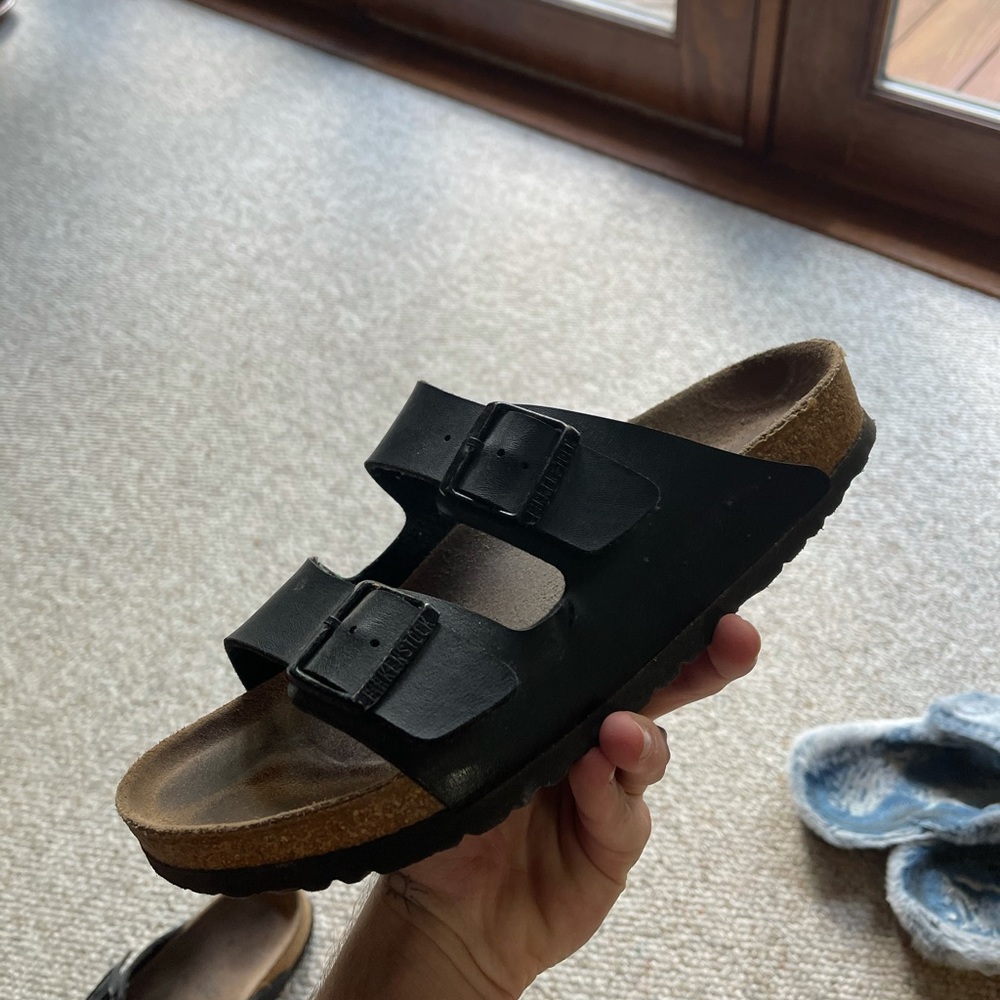 Black Arizona Style Birkenstock’s
